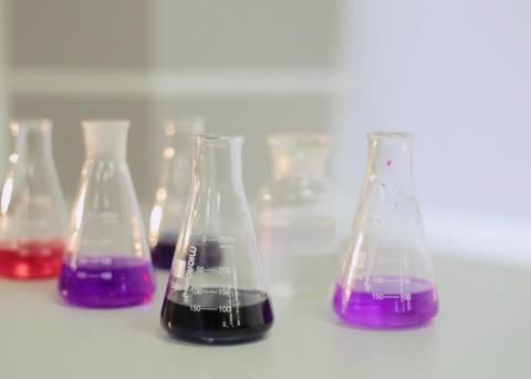 depositphotos_152354920-stock-video-chemical-reagents-in-the-laboratory